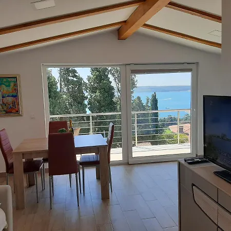 Apartment Red Rose Portoroz