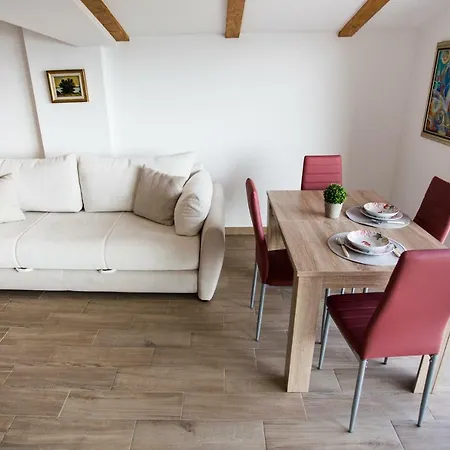 Red Rose Apartment Portoroz