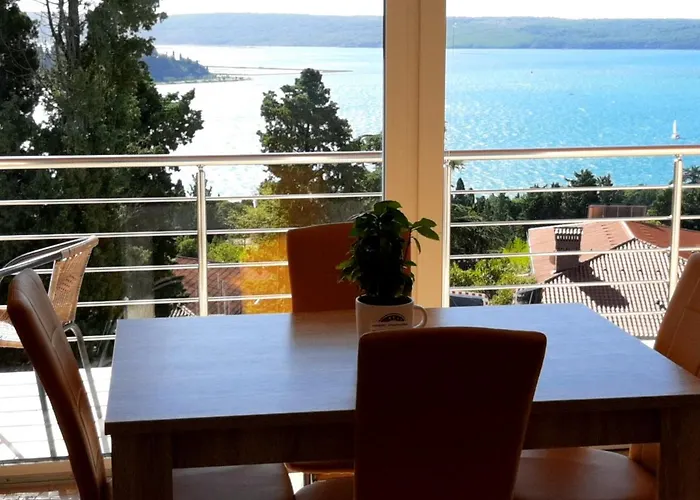 Red Rose Διαμέρισμα